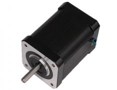 步進(jìn)電機(jī)選型時(shí)，電機(jī)相數(shù)很重要
